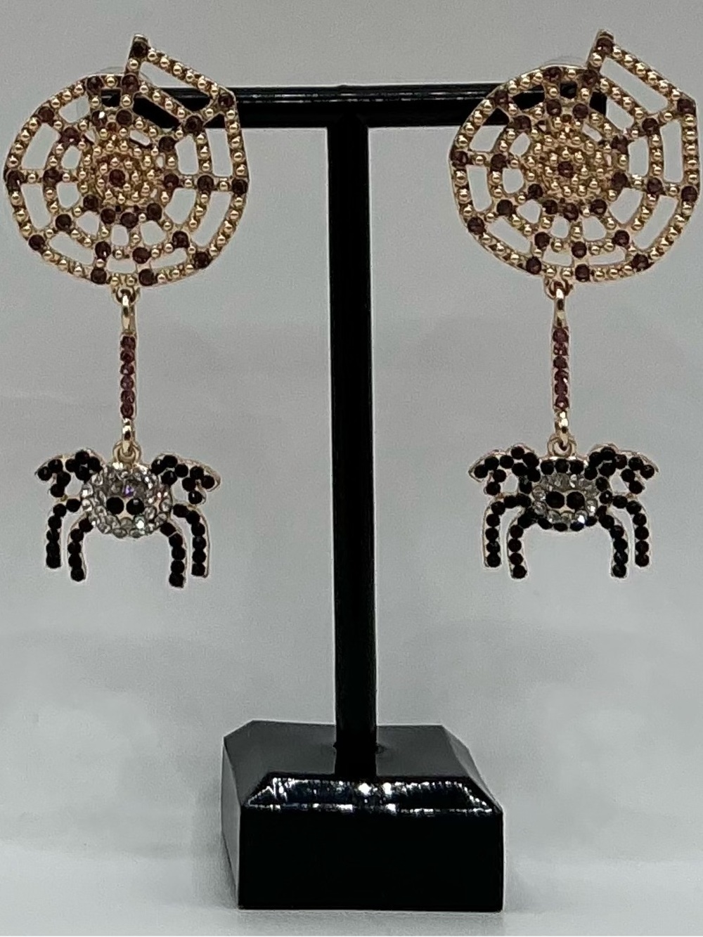GOLD TONE RHINESTONE SPIDER AND SPIDERWED DROP PIERCED EARRINGS NWOT